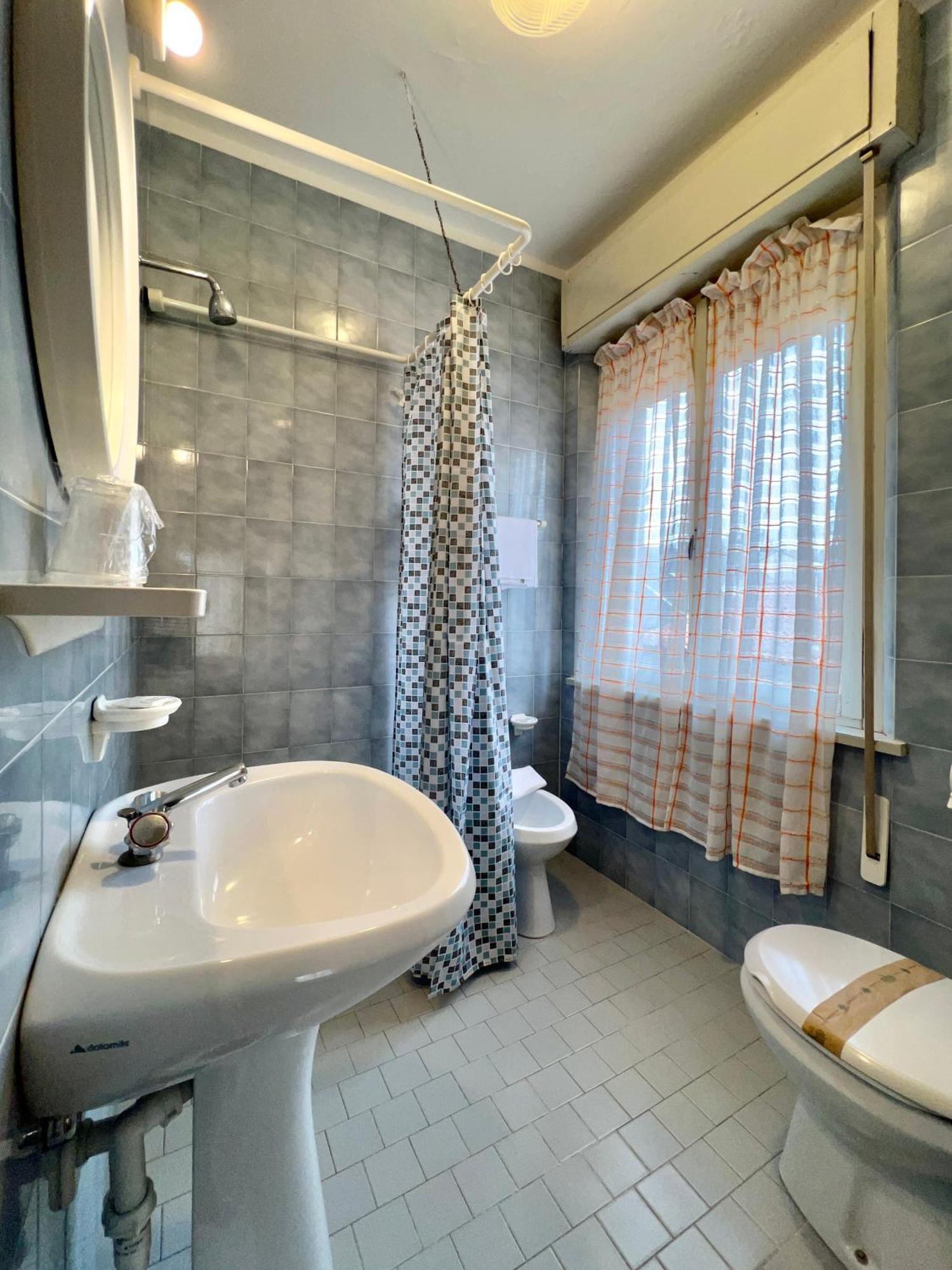 Hotel Myriam Линьяно-Саббьядоро Экстерьер фото